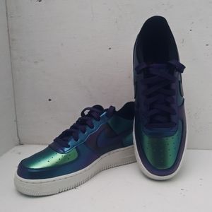 Nike Air Force 1 LV8 (GS) Shoes Size 7Y
